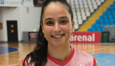 Ainara Burgo cierra una etapa inolvidable en el Arenal Emevé tras 14 temporadas