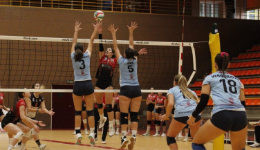 CUV Alcorcón cae ante el líder Tulipán Negro AV2008 en Almería
