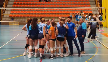 Un valiente CUV Alcorcón pone en tensión a CD Voleibol Guía