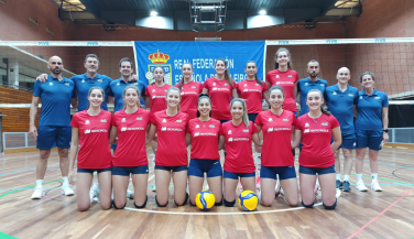 Las Leonas del Vóley preparan la European Golden League en Barcelona