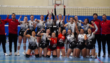 El duelo directo entre SD Espanyol y Paterna Liceo Hienas cayó del lado de las valencianas