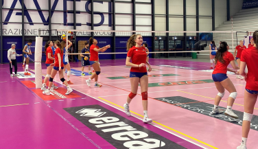 La selección sub19 femenina cede en su primer partido del Bilateral Italia