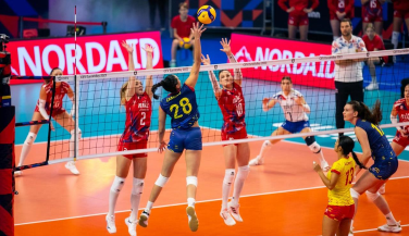 Dura derrota de España ante Eslovaquia, rival directo en el #EuroVolleyW