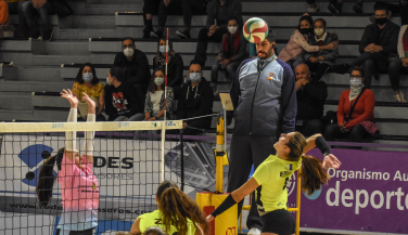 Fedes Ascensores impone su ley ante el Torrelavega