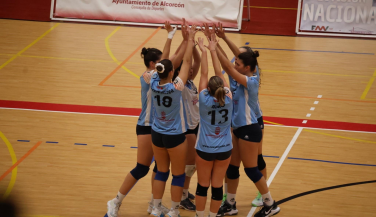 La plantilla femenina de CUV Alcorcón cae con contundencia ante CV Collado Villalba