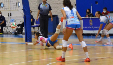 Mazzo Construcción AVG acaba con la imbatibilidad de Voley Ciutat CIDE
