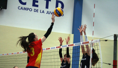 España no puede con Polonia en el Preeuropeo de Palencia