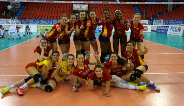 España vence 3-0 a Eslovaquia para liderar el grupo C de Liga Europea