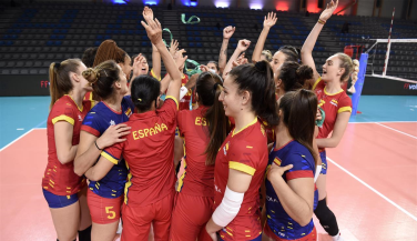 Complicada primera semana de trabajo de las Leonas del Vóley