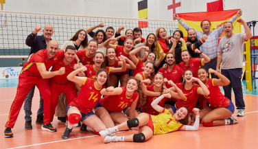 Plata en el WEVZA sub17 femenino al ceder ante Italia en la gran final 