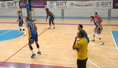 CV Guaguas cae en el segundo partido del Torneo Internacional San Cristóbal de La Laguna