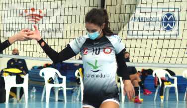 Lourdes Ramírez sumará su tercera temporada en el Badajoz Extremadura CPV