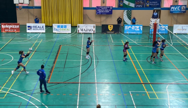 Mairena Voley Club logra una victoria rápida ante el CV Xátiva
