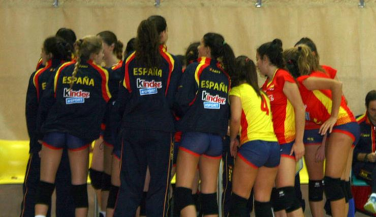 Los Torneos Internacionales de Navidad entran en su fase decisiva