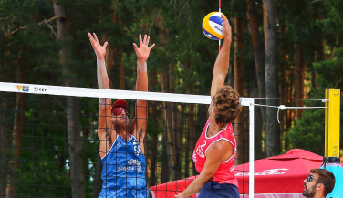 Huerta y Jiménez aseguran las eliminatorias en el VW Beach Pro Tur Future de Bialystok