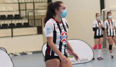 Rosa Sarró, primera renovación del CD Badajoz Extremadura