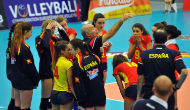 España debuta en el Torneo WEVZA sub18 femenino con un gran triunfo ante Holanda