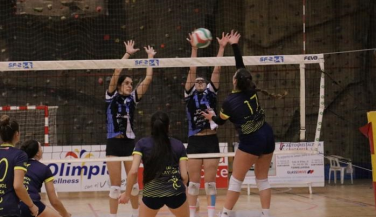 Torrelavega vence y convence ante Zalaeta