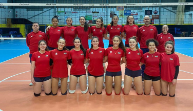La Selección Sub16 femenina se enfrenta con Portugal y Francia en San Sadurniño