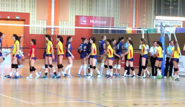 España cae en el tie-break pero se asegura las semifinales en el torneo WEVZA Sub18