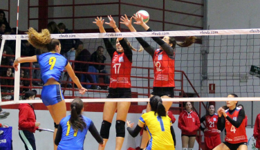 Xàtiva voleibol femenino disputará la Copa Princesa después la victoria por 3-0 frente al CV Esplugu